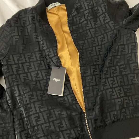 Fendi Black Jacket women size 44 - Picture 4 of 7